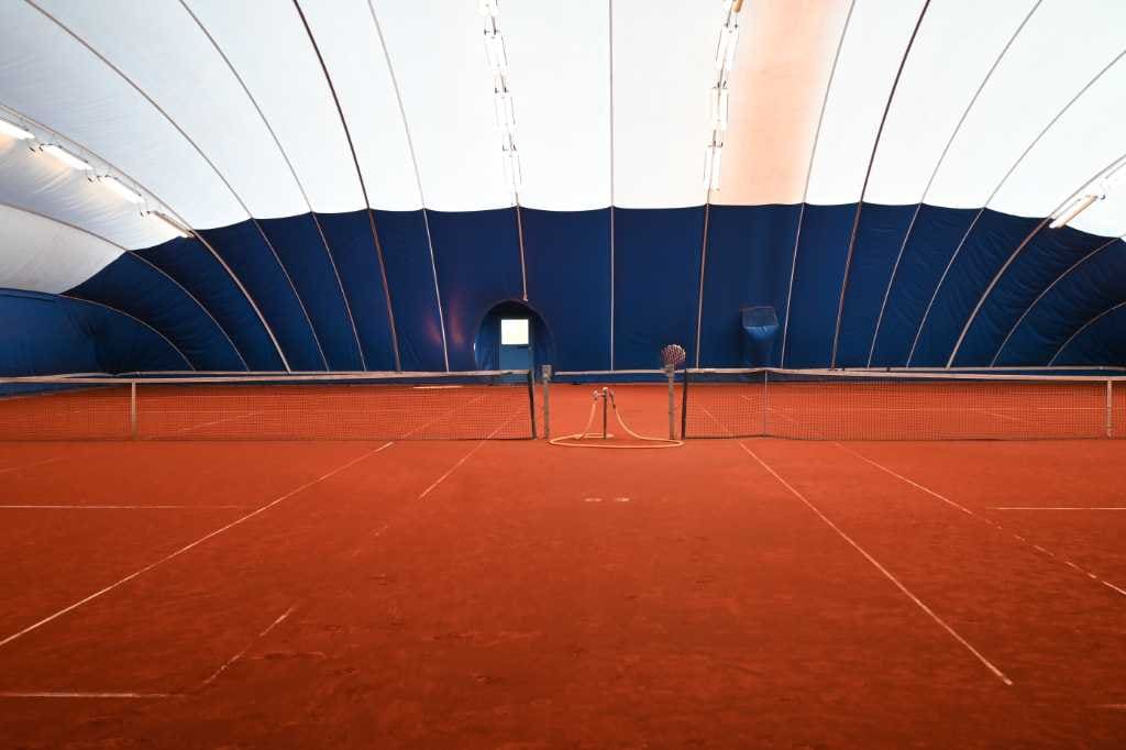 Gedeckte Tennishalle des TC Bad Schinznach